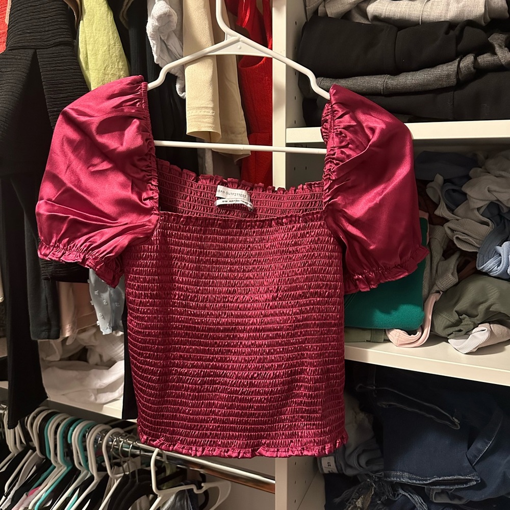 URBAN OUTFITTER TOP
